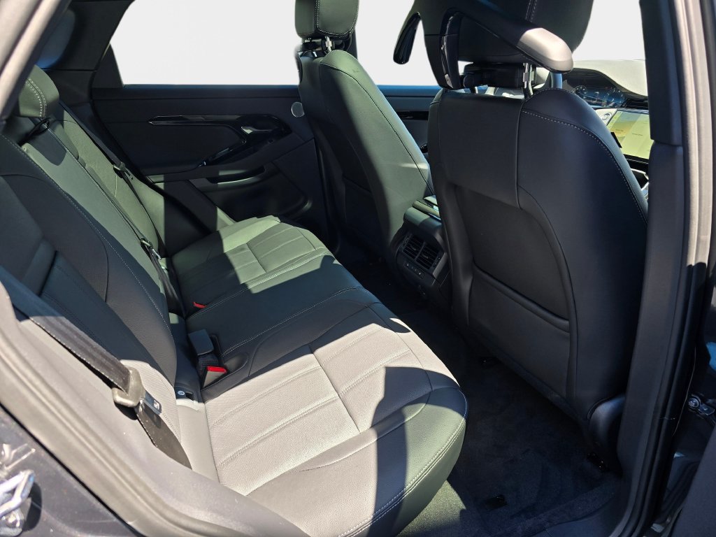 New 2026 Land Rover Range Rover Evoque Hoxton AWD/4WD image 11