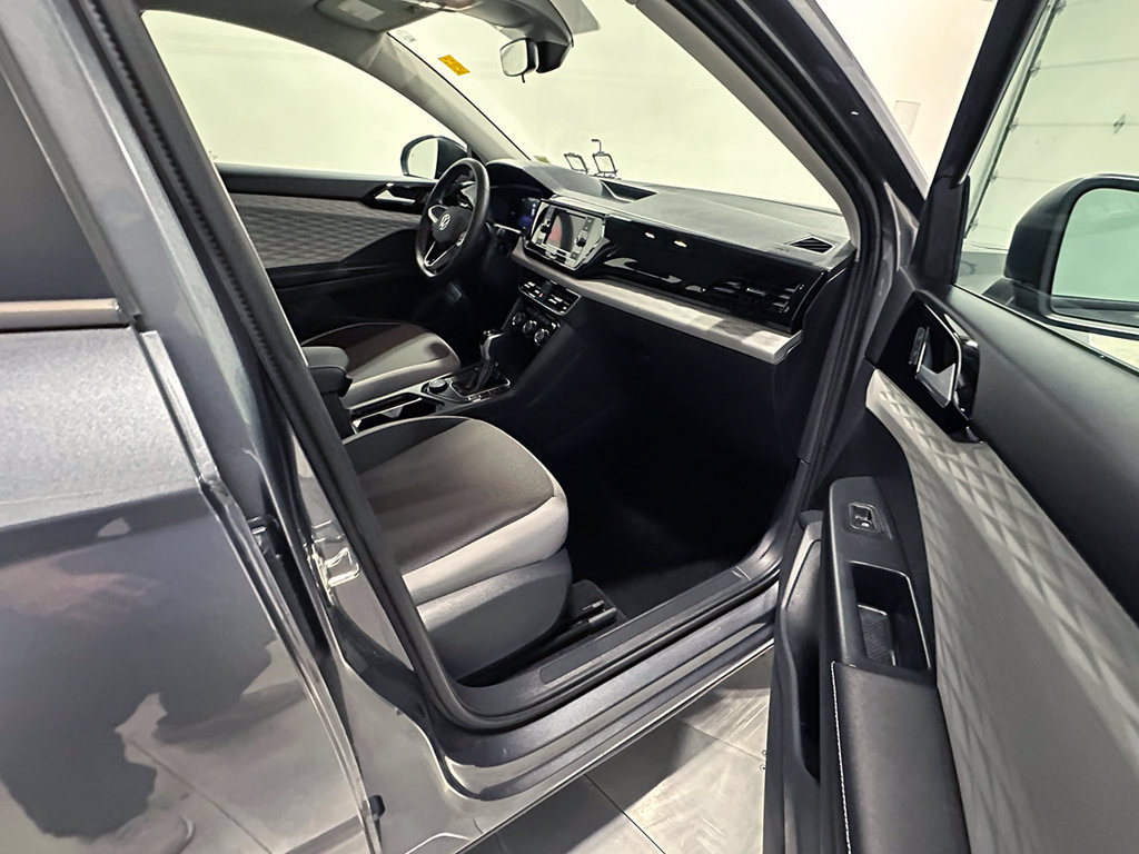 Used 2024 Volkswagen Taos S AWD/4WD image 22