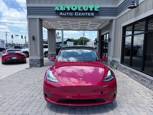 Used 2022 Tesla Model Y Long Range AWD/4WD image 49