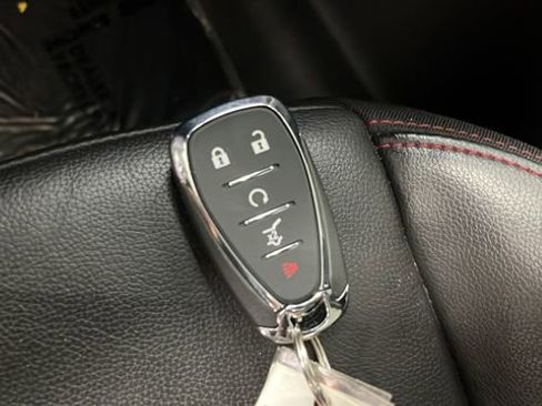Used 2023 Chevrolet Equinox RS w/ RS Leather Package AWD/4WD image 36