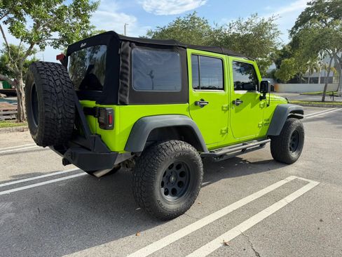 Used 2013 Jeep Wrangler Unlimited Sport AWD/4WD image 7