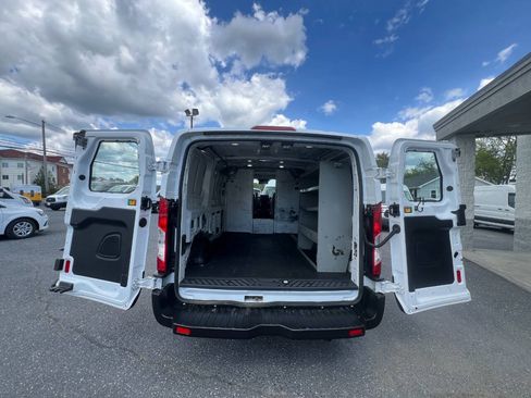 Used 2019 Ford Transit 150 130 Low Roof RWD image 19