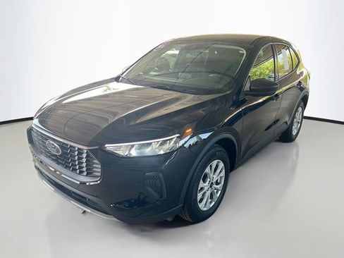 Used 2026 Ford Escape Active FWD image 3