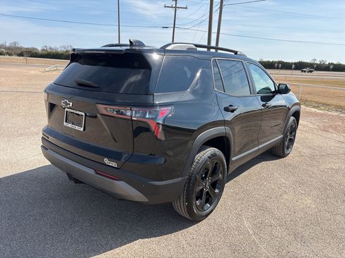 New 2026 Chevrolet Equinox LT w/ Midnight Edition image 6