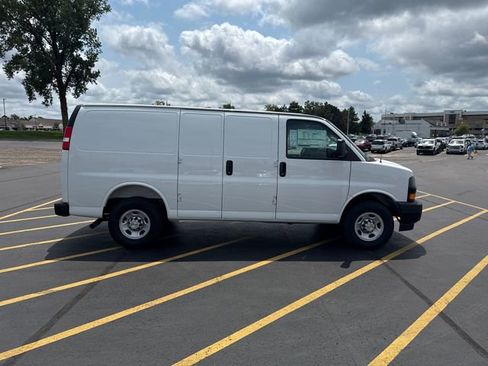 New 2025 Chevrolet Express 2500 w/ Driver Convenience Package image 6