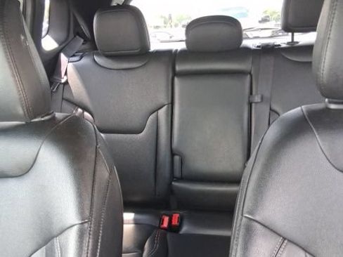 Used 2025 Jeep Compass Limited AWD/4WD image 22