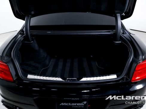 Used 2022 Bentley Flying Spur V8 image 22