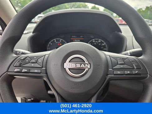 Used 2024 Nissan Altima 2.5 S FWD image 23