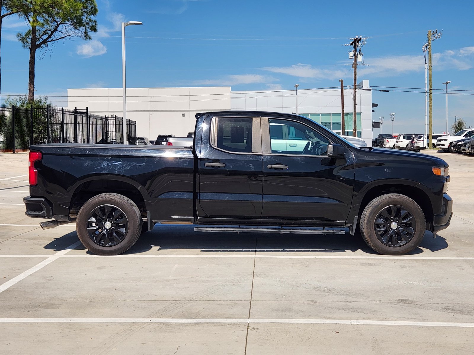 Certified 2020 Chevrolet Silverado 1500 Custom w/ Custom Value Package RWD image 8