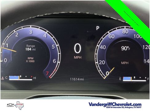 Used 2025 Jeep Grand Cherokee Laredo X RWD image 15