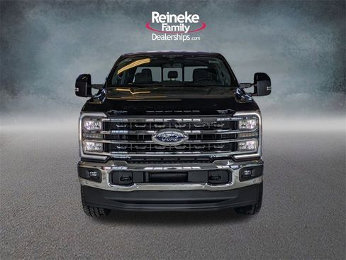 New 2026 Ford F250 Lariat w/ Lariat Ultimate Package image 2