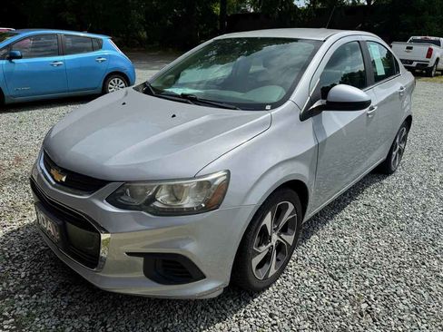 Used 2018 Chevrolet Sonic Premier FWD image 1