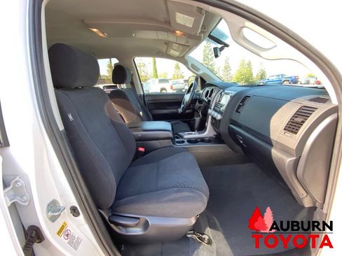 Used 2012 Toyota Tundra 4x4 Double Cab w/ SR5 Pkg image 14