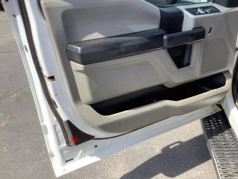 Used 2015 Ford F150 XL w/ XL Power Equipment Group AWD/4WD image 33