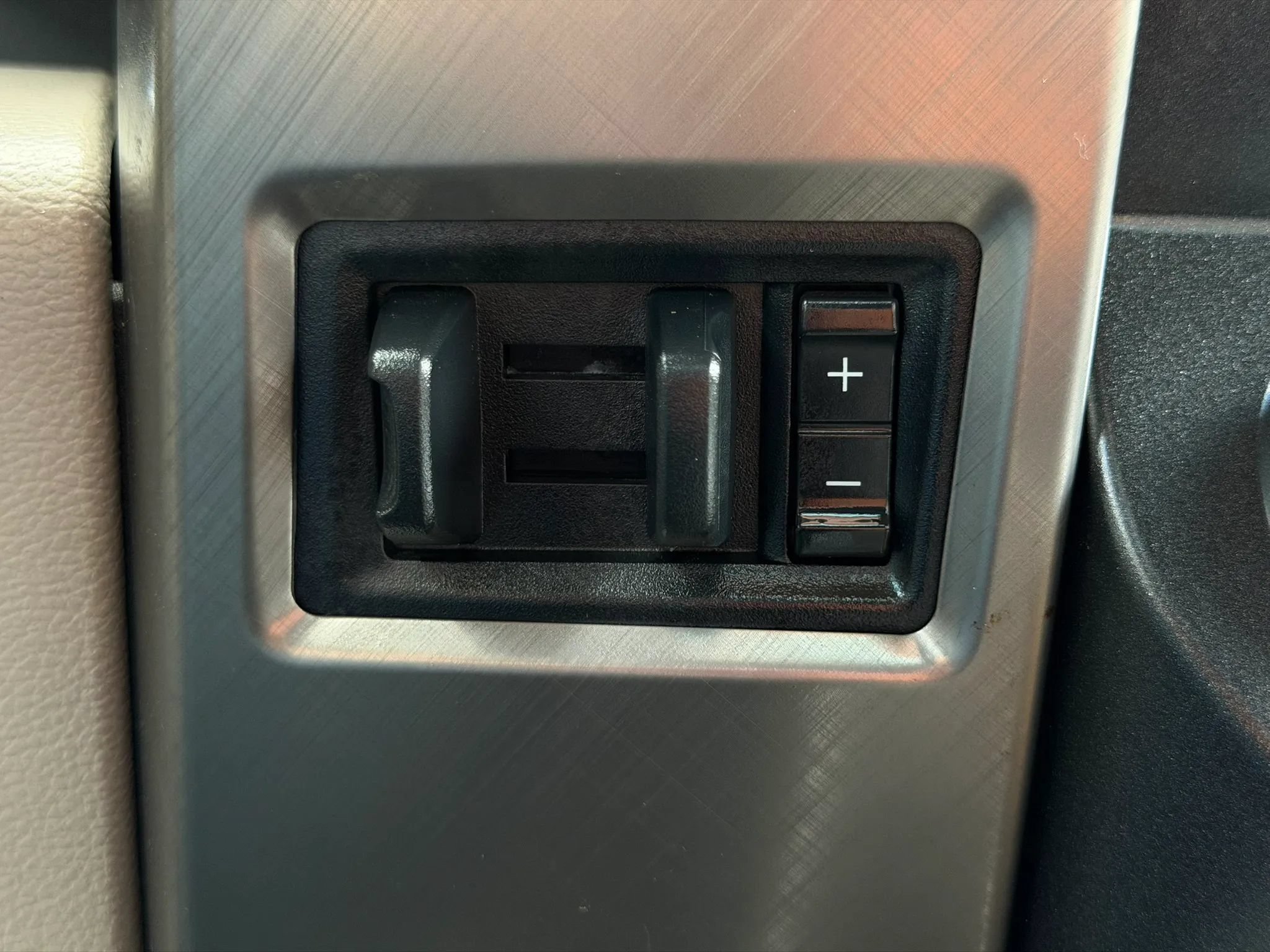 Used 2019 Ford F250 Limited AWD/4WD image 39