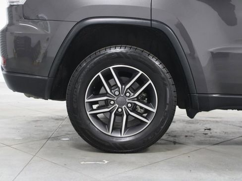 Used 2021 Jeep Grand Cherokee Limited w/ Trailer Tow Group IV image 14