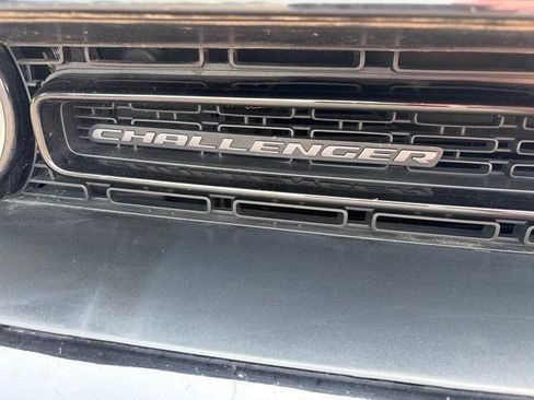 Used 2018 Dodge Challenger R/T Plus RWD image 45