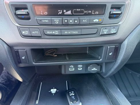 Used 2025 Honda Ridgeline RTL image 19