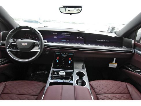 New 2026 Cadillac Escalade Sport w/ Touring Package AWD/4WD image 9