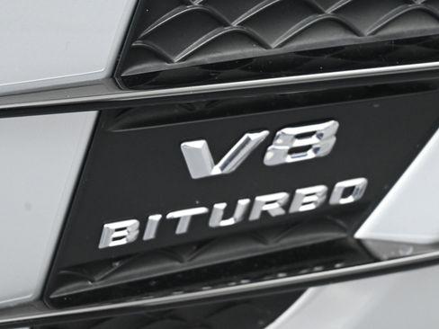 Used 2019 Mercedes-Benz SL 63 AMG image 14