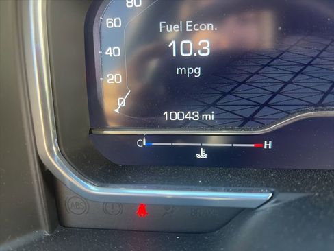 Used 2024 GMC Sierra 2500 AT4 w/ AT4 Premium Plus Package image 15