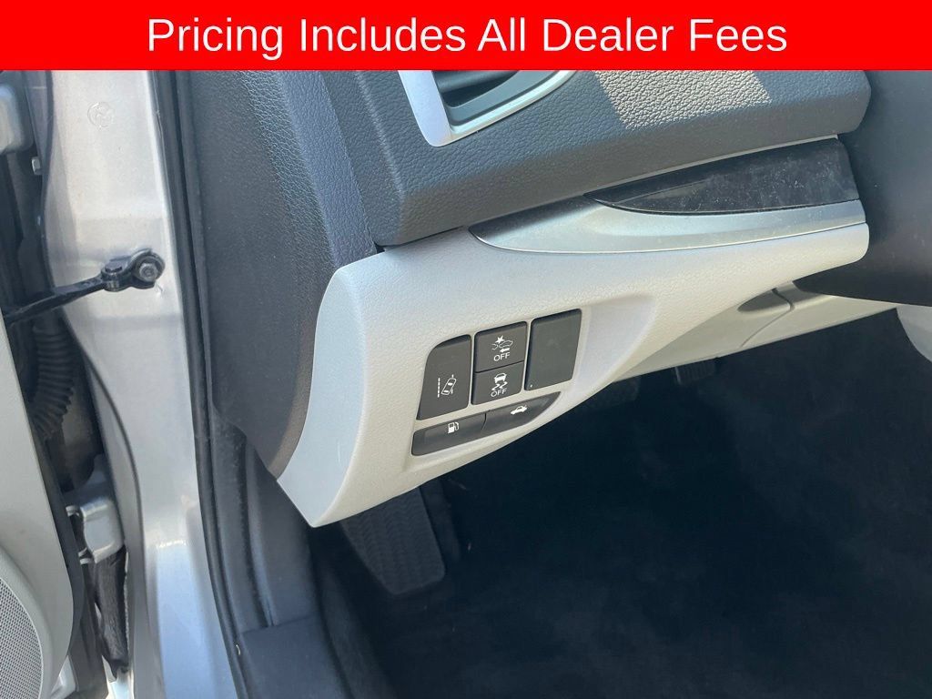 Used 2018 Acura TLX w/ Technology Package FWD image 11