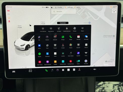 Used 2023 Tesla Model 3 Standard Range image 22