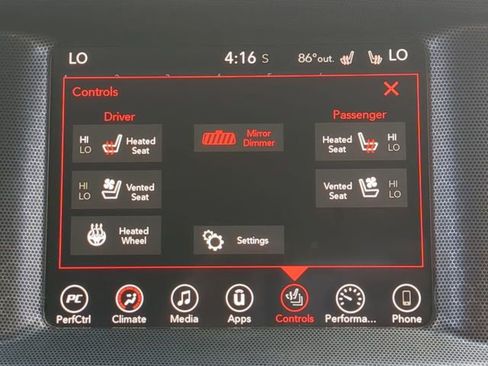 Used 2017 Dodge Charger R/T Scat Pack w/ Beats Audio Group RWD image 25