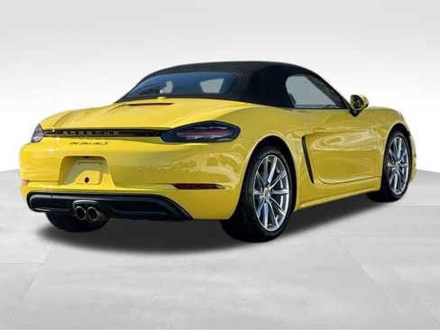 Used 2021 Porsche 718 Boxster S image 7