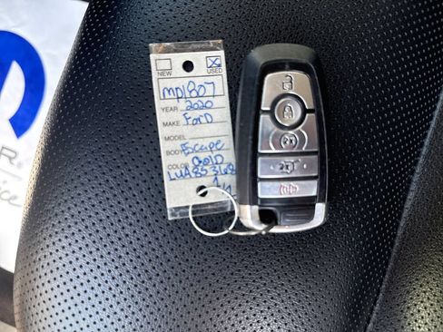 Used 2020 Ford Escape SEL AWD/4WD image 29