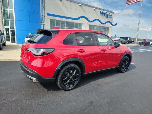 Certified 2023 Honda HR-V Sport image 2