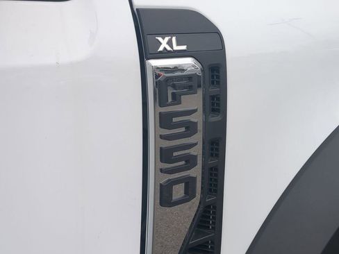 New 2024 Ford F550 4x4 Regular Cab Super Duty image 21