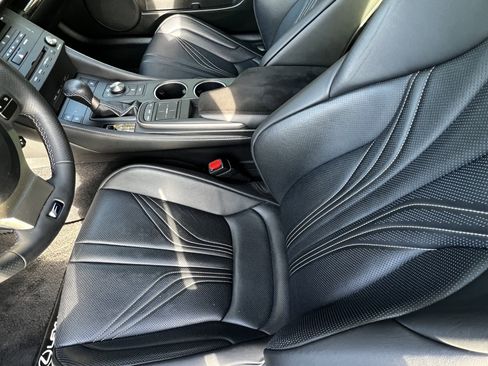 Used 2015 Lexus RC F w/ Premium Package image 16