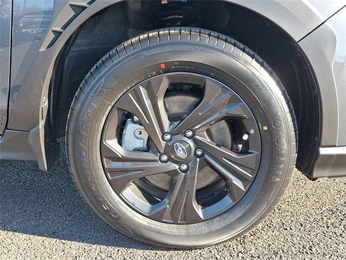 Used 2024 Subaru Crosstrek 2.0i image 9