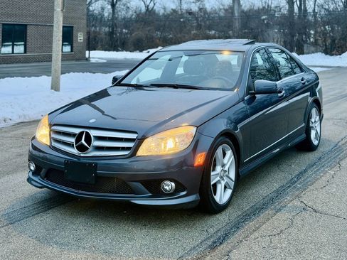 Used 2010 Mercedes-Benz C 300 4MATIC Sedan image 3