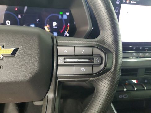 Used 2025 Chevrolet Colorado W/T image 23