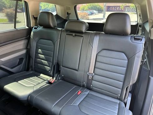 Used 2023 Volkswagen Atlas SEL Premium AWD/4WD image 13