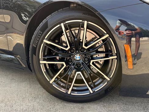 Used 2026 BMW M5 w/ Executive Package AWD/4WD image 18