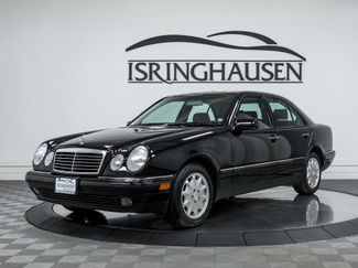 Used 1999 Mercedes-Benz E 320 Sedan image 1