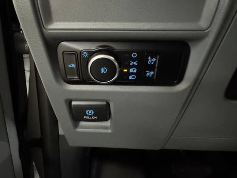 Used 2024 Ford F150 XLT RWD image 10