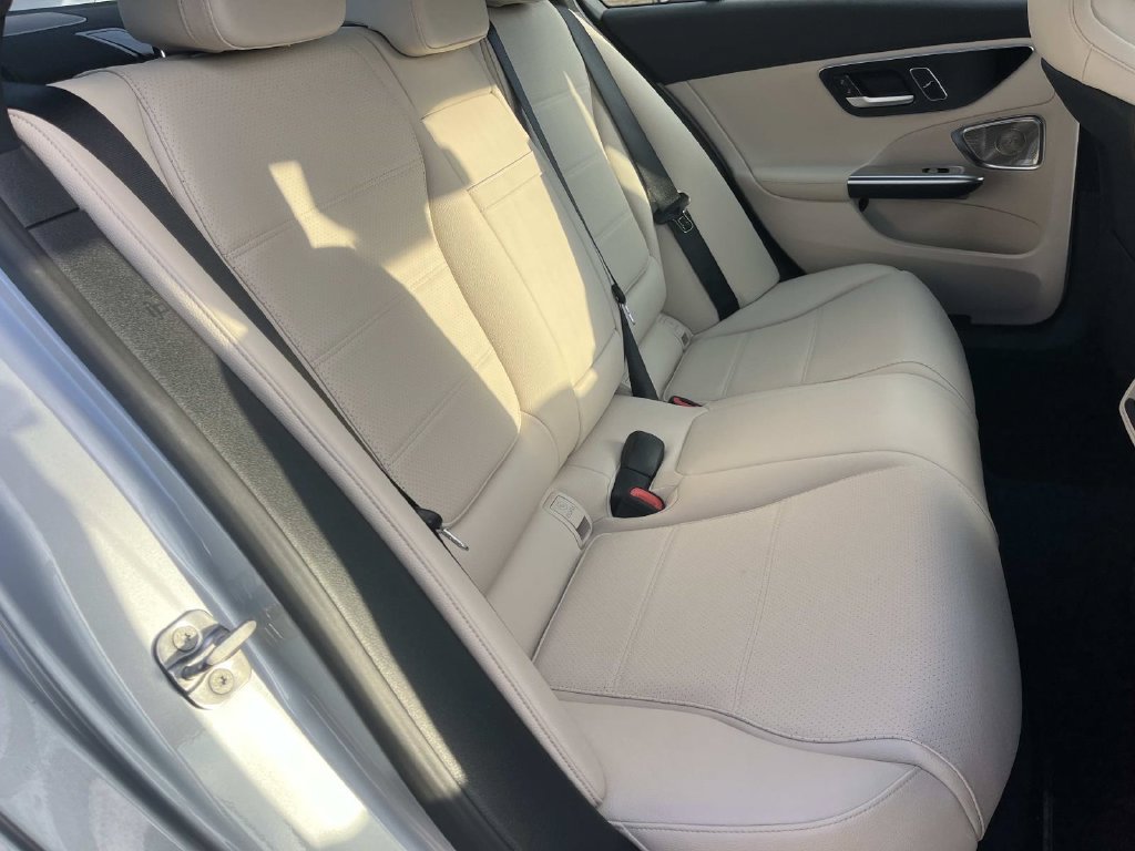Used 2025 Mercedes-Benz C 300 Sedan image 22