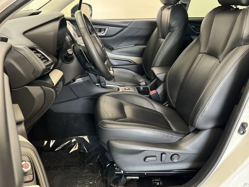 Used 2023 Subaru Forester Limited w/ Popular Package #2 AWD/4WD image 12