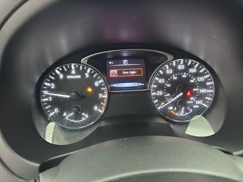 Used 2017 Nissan Altima 2.5 S w/ Power Driver Seat Package image 18