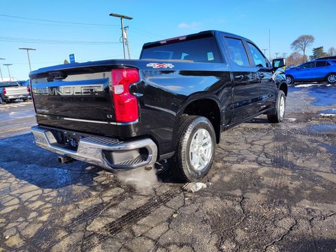 New 2026 Chevrolet Silverado 1500 LT image 3