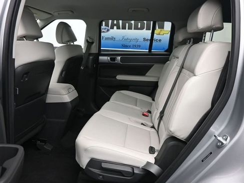 Used 2025 Hyundai Santa Fe SEL image 10