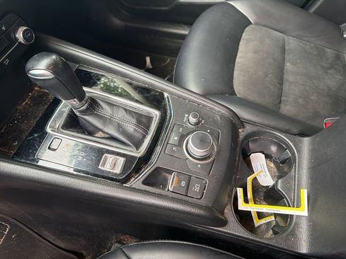 Used 2020 MAZDA CX-5 Touring image 14