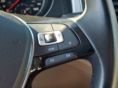 Used 2019 Volkswagen Atlas SE w/ Panoramic Sunroof Package image 22