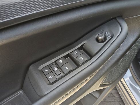 New 2025 Jeep Grand Cherokee Laredo X image 19