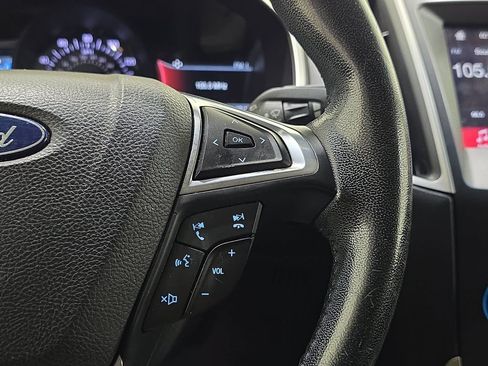 Used 2019 Ford Edge SEL w/ Equipment Group 201A FWD image 19