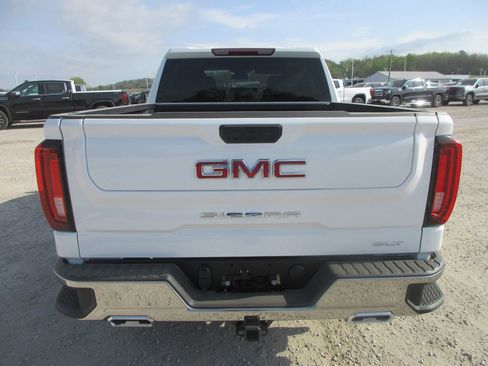 New 2026 GMC Sierra 1500 SLT w/ SLT Premium Package AWD/4WD image 6
